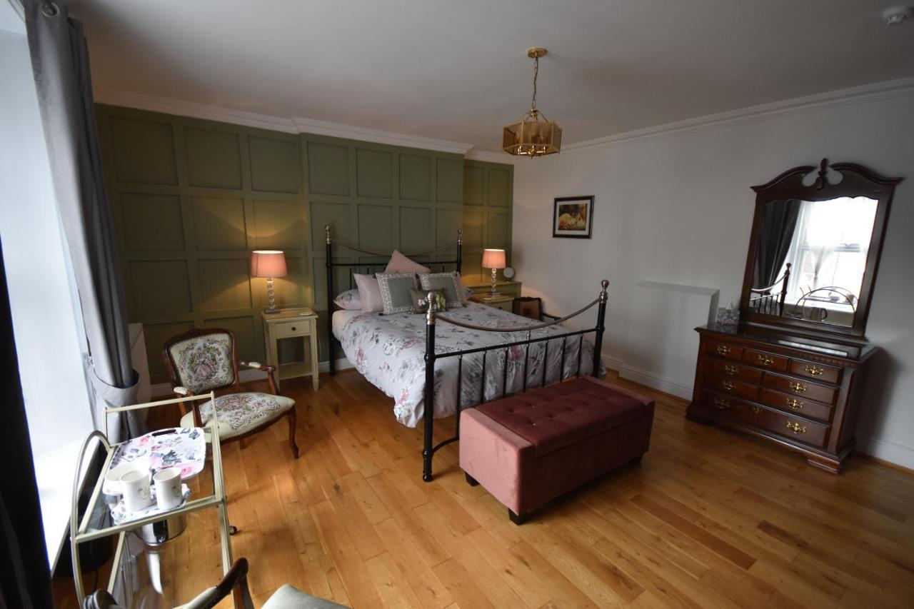 Bed and Breakfast Gordon House à Wimborne Minster Extérieur photo