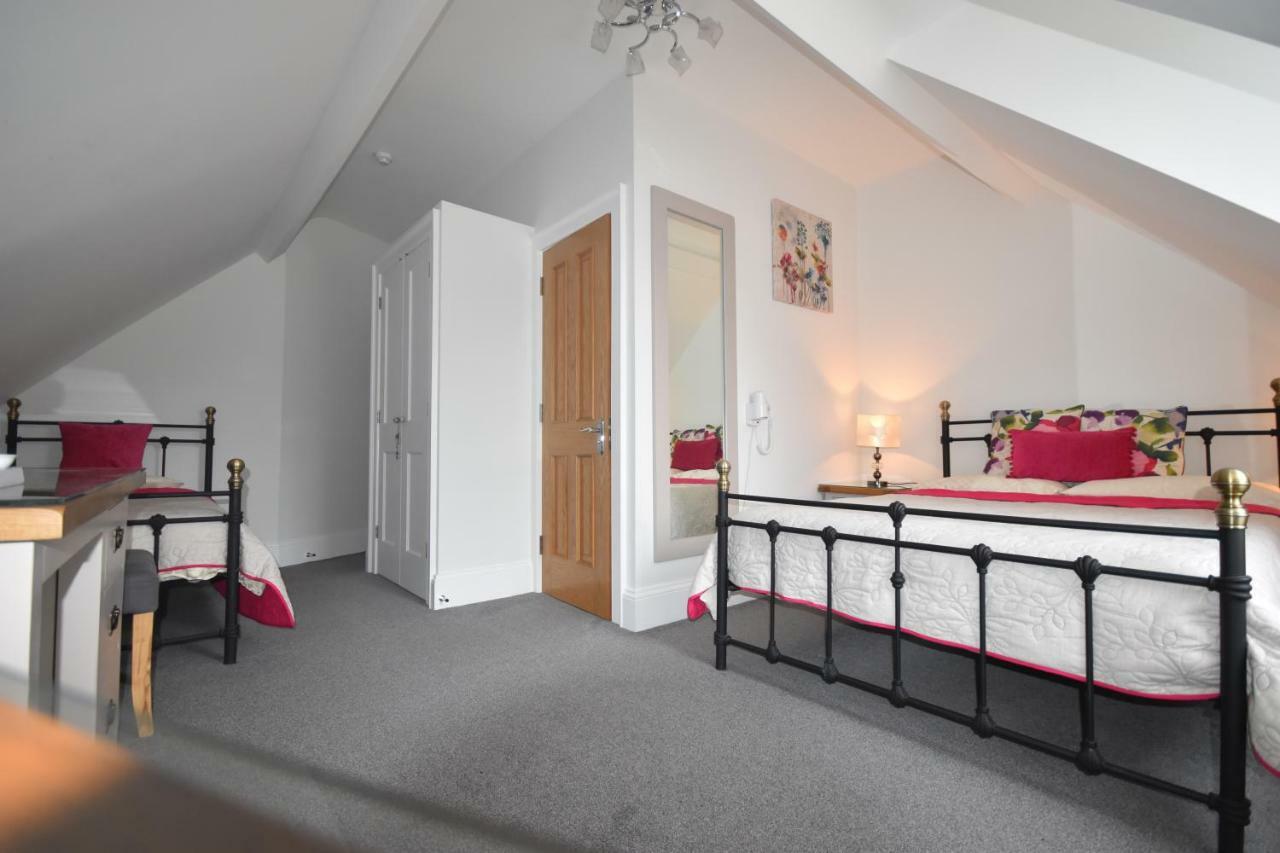 Bed and Breakfast Gordon House à Wimborne Minster Extérieur photo