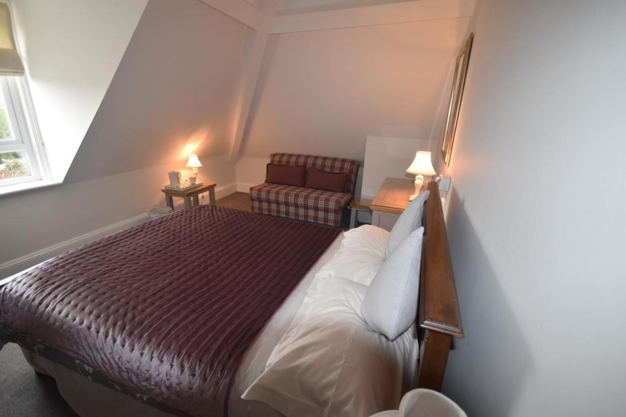 Bed and Breakfast Gordon House à Wimborne Minster Extérieur photo